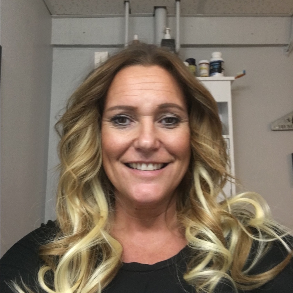 Meet your Posher, Jennifer